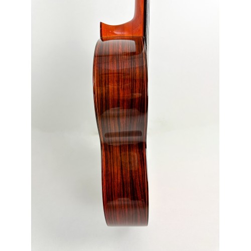 Guitarra Flamenca de Benigno Marín de Palosanto y tapa de Pino Abeto
