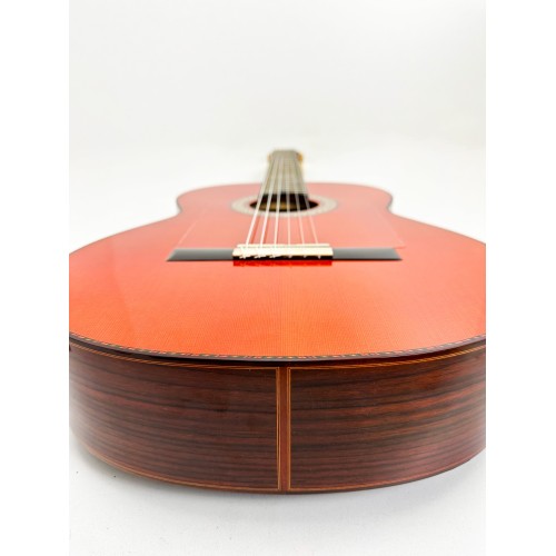 Guitarra Flamenca de Benigno Marín de Palosanto y tapa de Pino Abeto