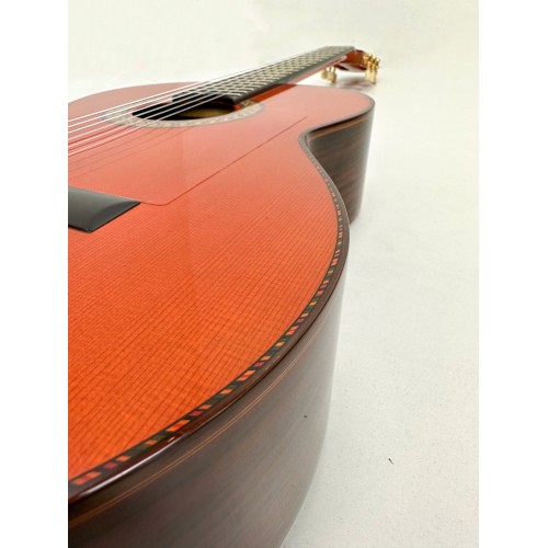 Guitarra Flamenca de Benigno Marín de Palosanto y tapa de Pino Abeto