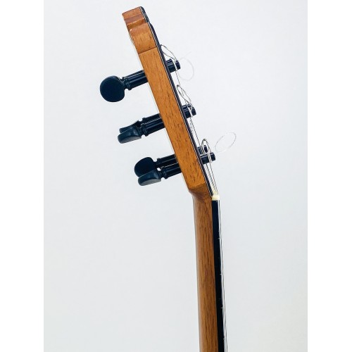Guitarra Flamenca Jose Antonio Gomez Fernandez  año 2020 de Palosanto Amazonia y tapa de Pino Abeto Alemán