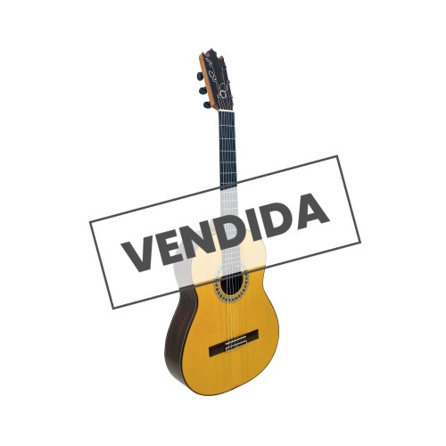 Guitarra Flamenca Jose Antonio Gomez Fernandez  año 2020 de Palosanto Amazonia y tapa de Pino Abeto Alemán