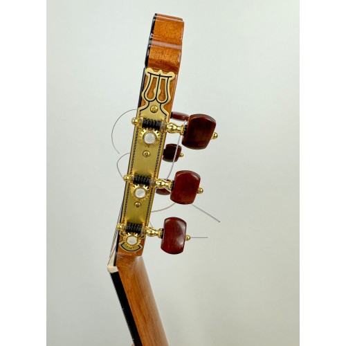 Guitarra Flamenca Hermanos Sanchis Solea Ciprés Natural con tapa de cedro