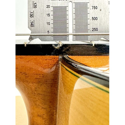 GUITARRA FLAMENCA HERMANOS SANCHIS CIPRES ORO VIEJO CON FUNDA RÍGIDA