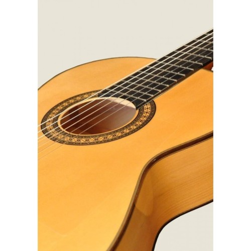 Guitarra Camps Flamenca Electroacústica FL-11-S ProBlend con pequeña tara