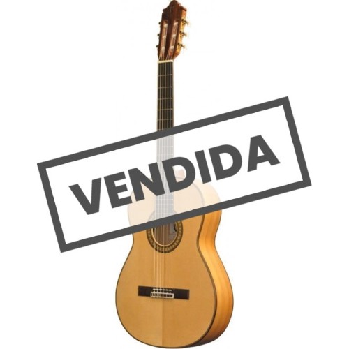 Guitarra Camps Flamenca Electroacústica FL-11-S ProBlend con pequeña tara