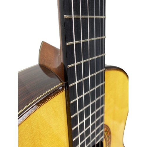 Guitarra Flamenca Antonio de Toledo modelo JR-7N. Incluye funda 20mm