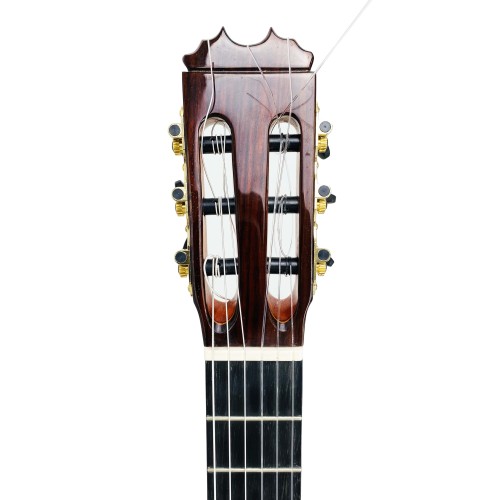 Guitarra Flamenca José María Palmero 2024 con fondos y aros de Ciprés y tapa de Pino Abeto Alemán