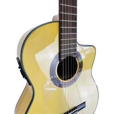 Guitarra Flamenca José Rincón C320.580CE V amplificada con Cutaway