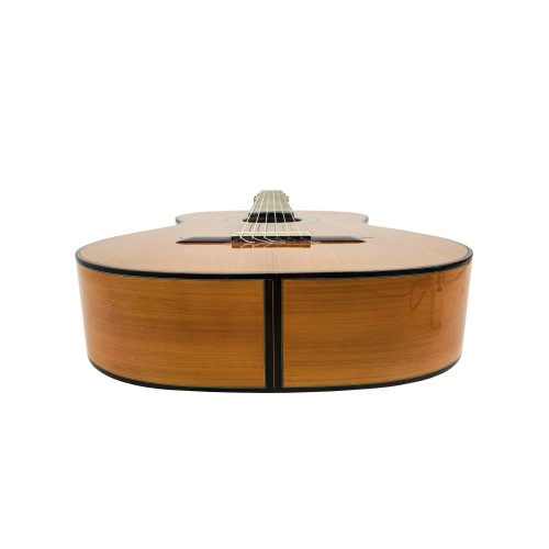 Guitarra Flamenca de José Palmero Modelo Caleta en Cipres y cedro