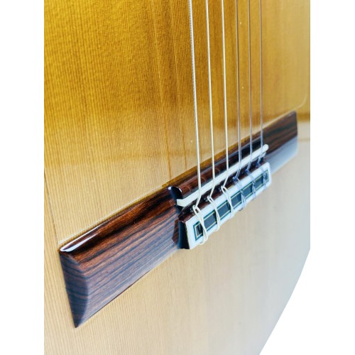 Guitarra Flamenca Hermanos Sanchis Solea Ciprés color Oro Viejo con tapa de cedro