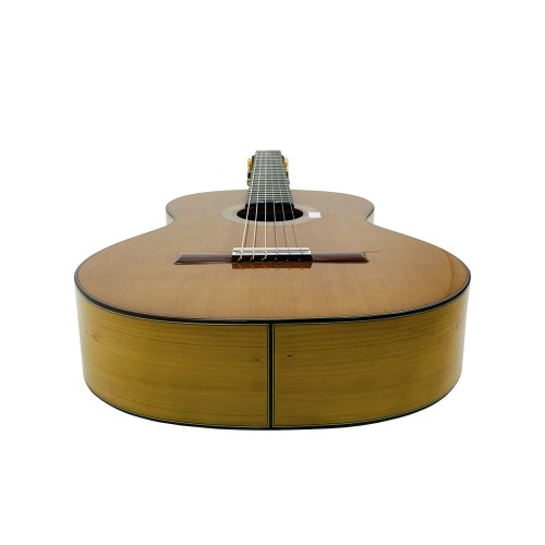 Guitarra Flamenca Hermanos Sanchis Solea Ciprés color Oro Viejo con tapa de cedro