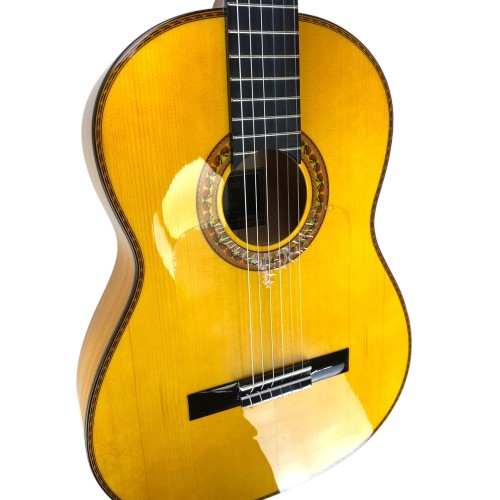 Guitarra Antonio de Toledo ATF-17BA Ámbar