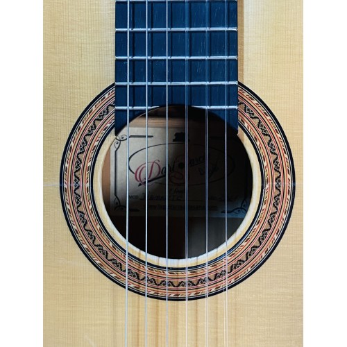 Guitarra de Darío García modelo Diamante