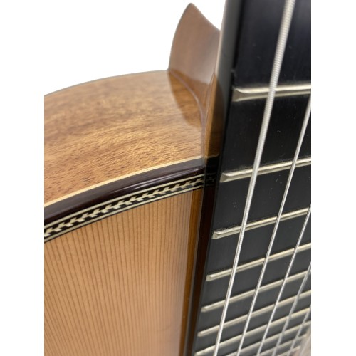 Guitarra Alfonso González Granada Sapelly Cedro