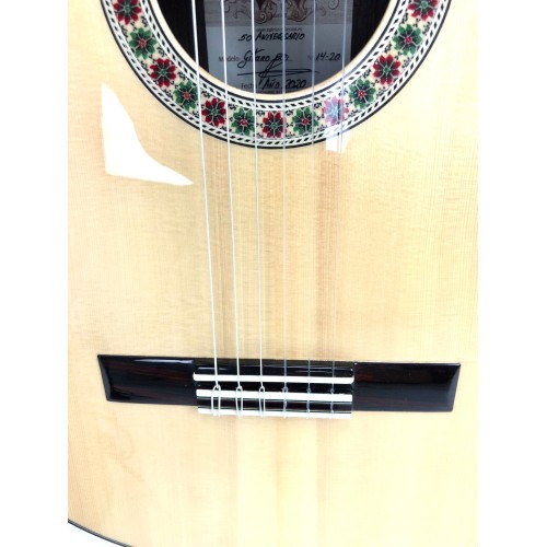 ▷ Guitarra Flamenca Valeriano Bernal Gitano 50 Aniversario