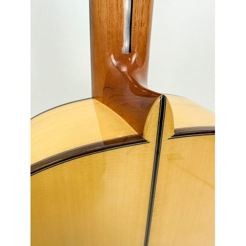 Guitarra Antonio de Toledo modelo 290 Ciprés