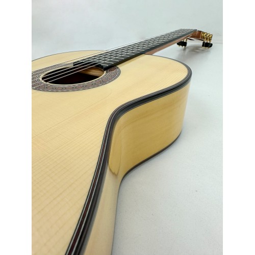 Guitarra Antonio de Toledo modelo 290 Ciprés