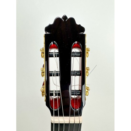 Guitarra Flamenca Hermanos Sanchis Solea Ciprés Roja con tapa de pino