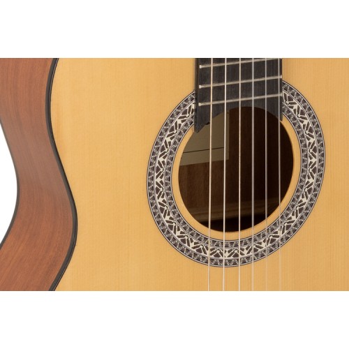GUITARRA CLÁSICA ADMIRA ALBA 4/4 SERIE INICIACIÓN BRILLO