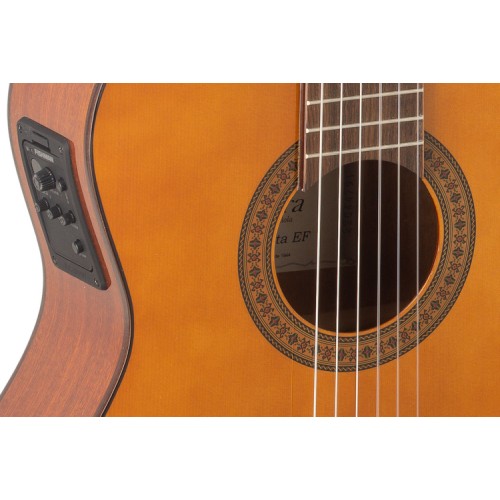 GUITARRA CLÁSICA ADMIRA JUANITA ELECTRIFICADA FISHMAN SERIE ESTUDIO