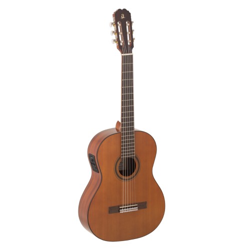 GUITARRA CLÁSICA ADMIRA MÁLAGA ELECTRIFICADA FISHMAN SERIE CONSERVATORIO