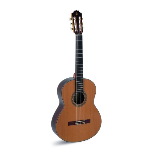 GUITARRA CLÁSICA ADMIRA A15 SERIE ARTESANÍA