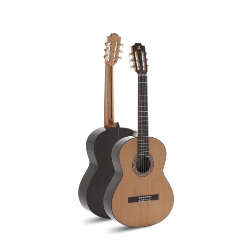 GUITARRA CLÁSICA ADMIRA A6 SERIE ARTESANÍA