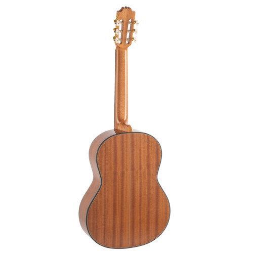 GUITARRA CLÁSICA ADMIRA A1 ELECTRIFICADA FISHMAN SERIE ARTESANÍA