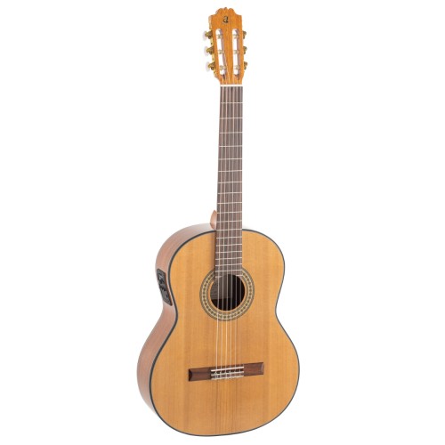 GUITARRA CLÁSICA ADMIRA A1 ELECTRIFICADA FISHMAN SERIE ARTESANÍA