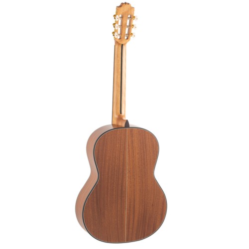 GUITARRA CLÁSICA ADMIRA A2 SATINADA ELECTRIFICADA SERIE ARTESANÍA
