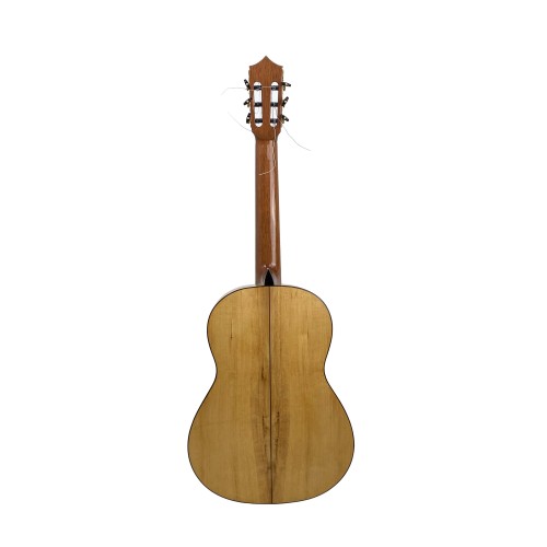 Guitarra de Darío García modelo Diamante del 2023